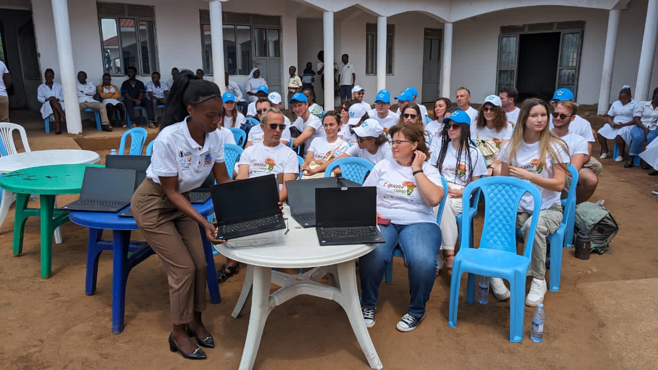 sewing-machine-donated